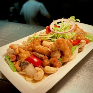 Chicken with Cashew nut